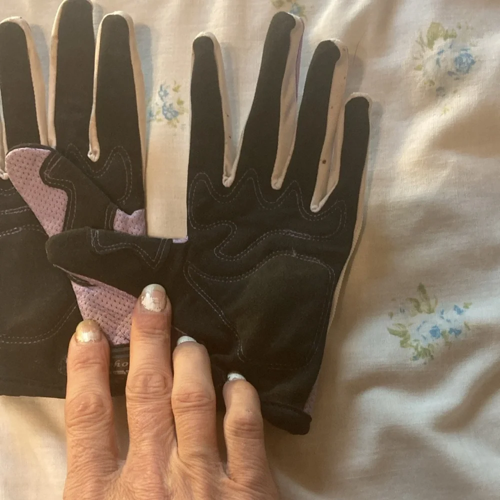 Typhoon riding gloves